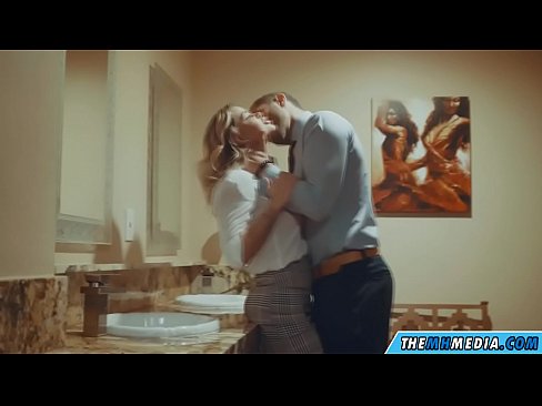 ❤️ When a busty blonde seduces you in a public toilet ️ Anal video at en-gb.com-pornzog.ru ❌️